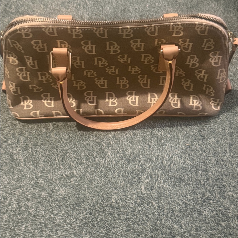 Dooney & Bourke Gray Signature Satchel with Tan Trim - Picture 3 of 10